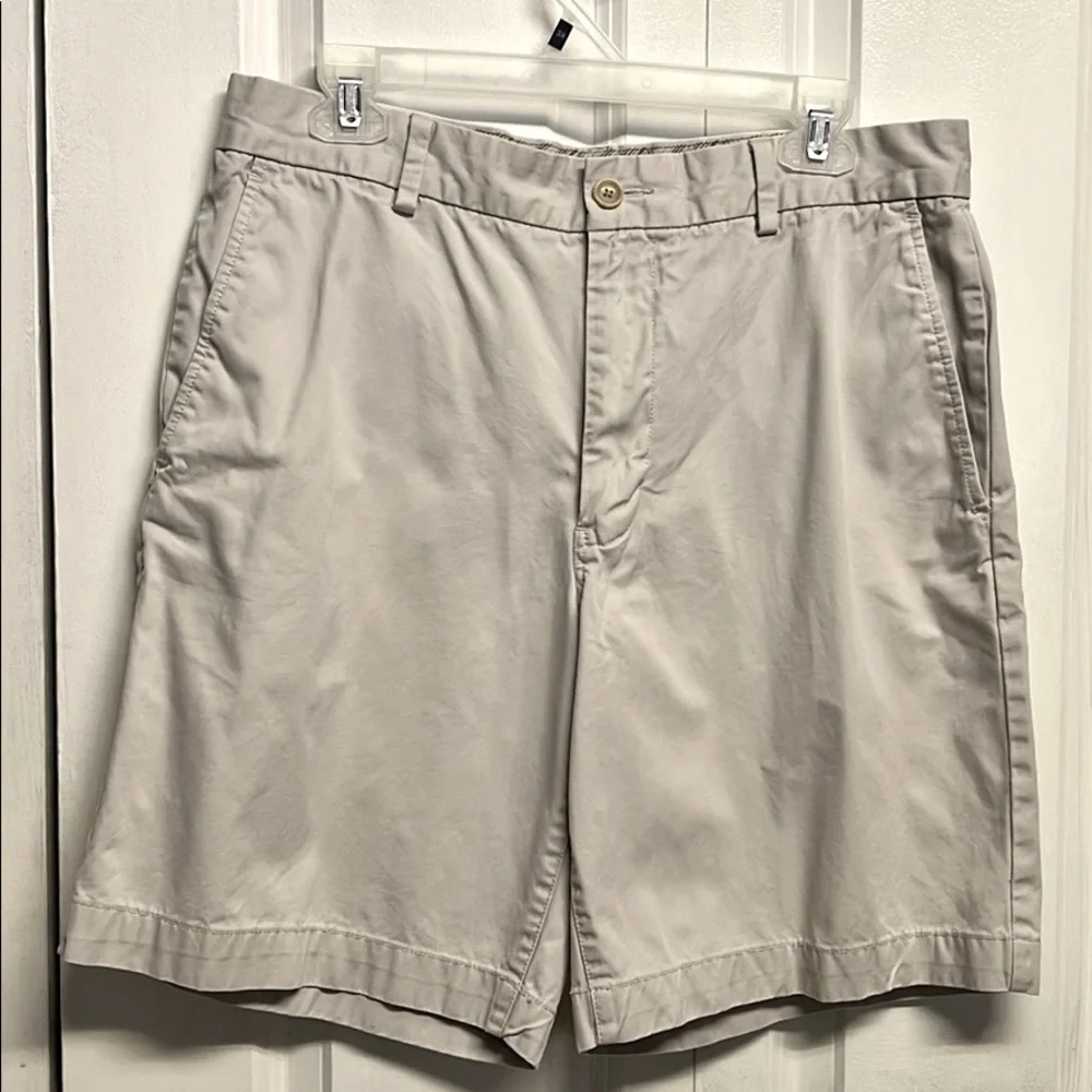 Banana Republic Cream 4 Pocket Flat Front Chino Khaki Shorts Size 34